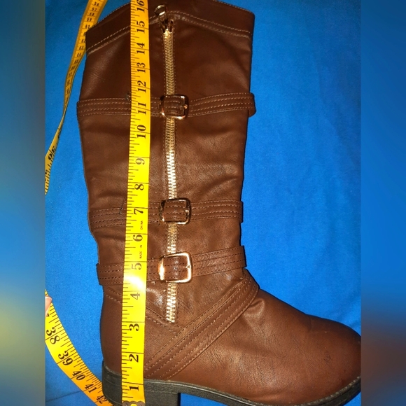 Rue21 Etc! Boot M(7/8) - Picture 9 of 11